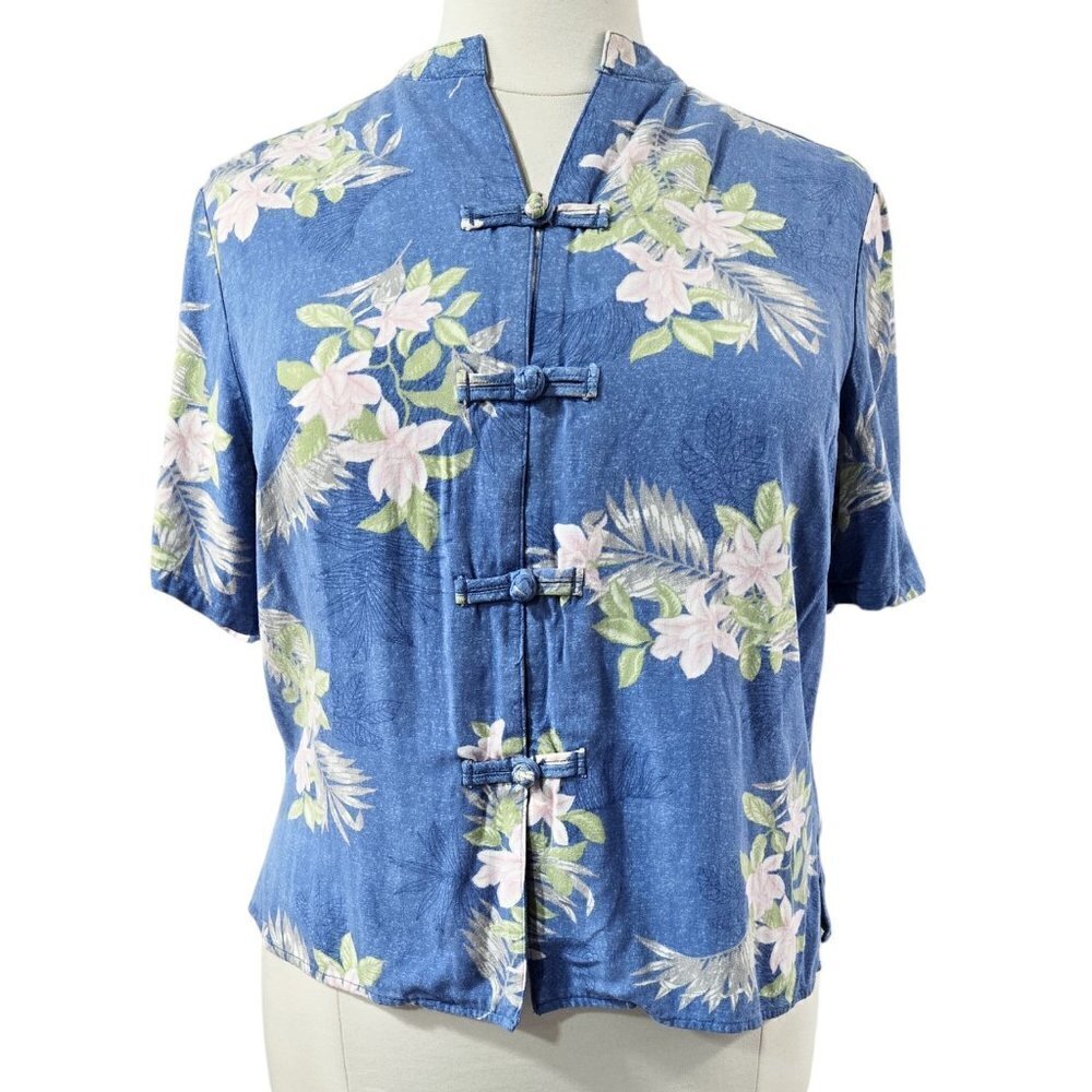 CJ Banks Blue Floral Asian Frog Button Short Sleeve Blouse Cottagecore Romantic